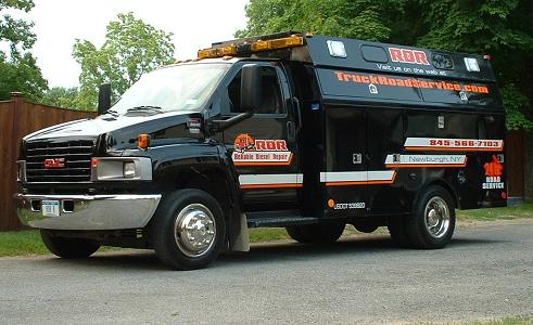 2003 GMC 5500 Service Truck.