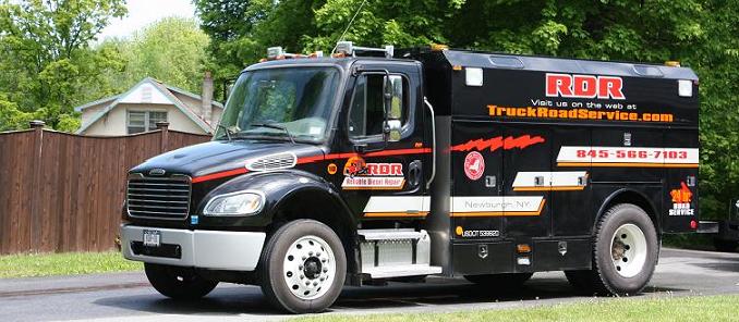 2007 Freightliner M2 Service Truck.